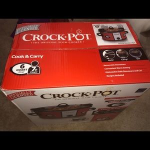 Ga themed crock pot, never opened Got as a gift.